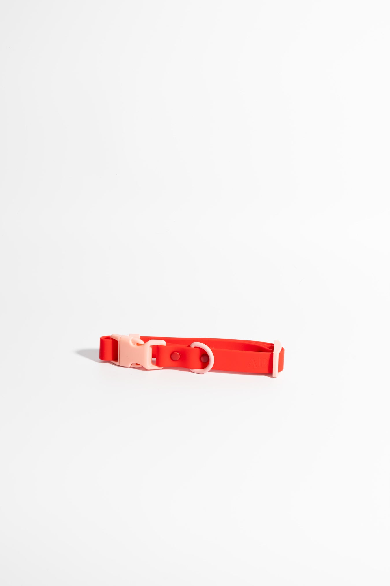 Collar in cherry