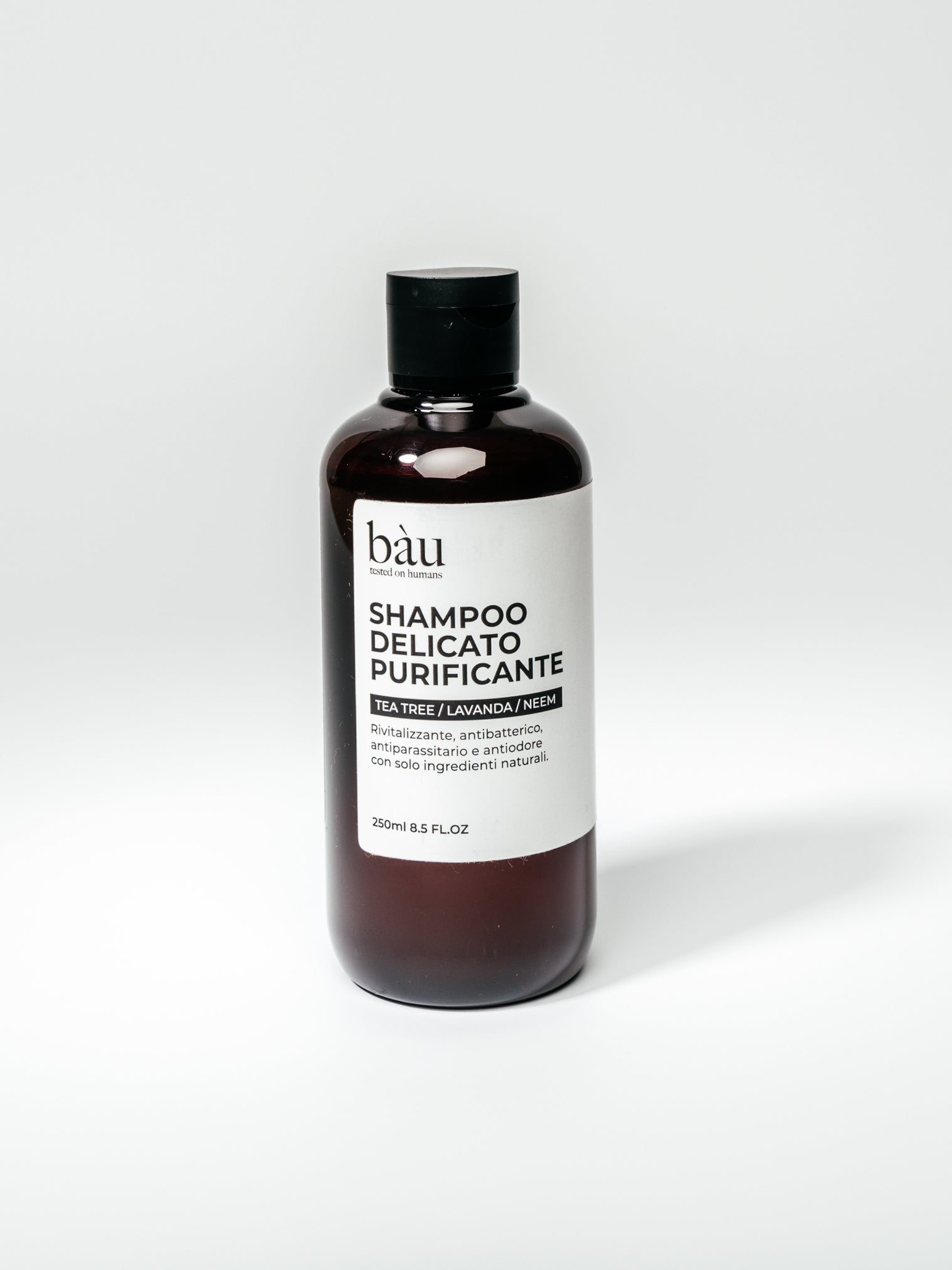 Delicate shampoo for dogs