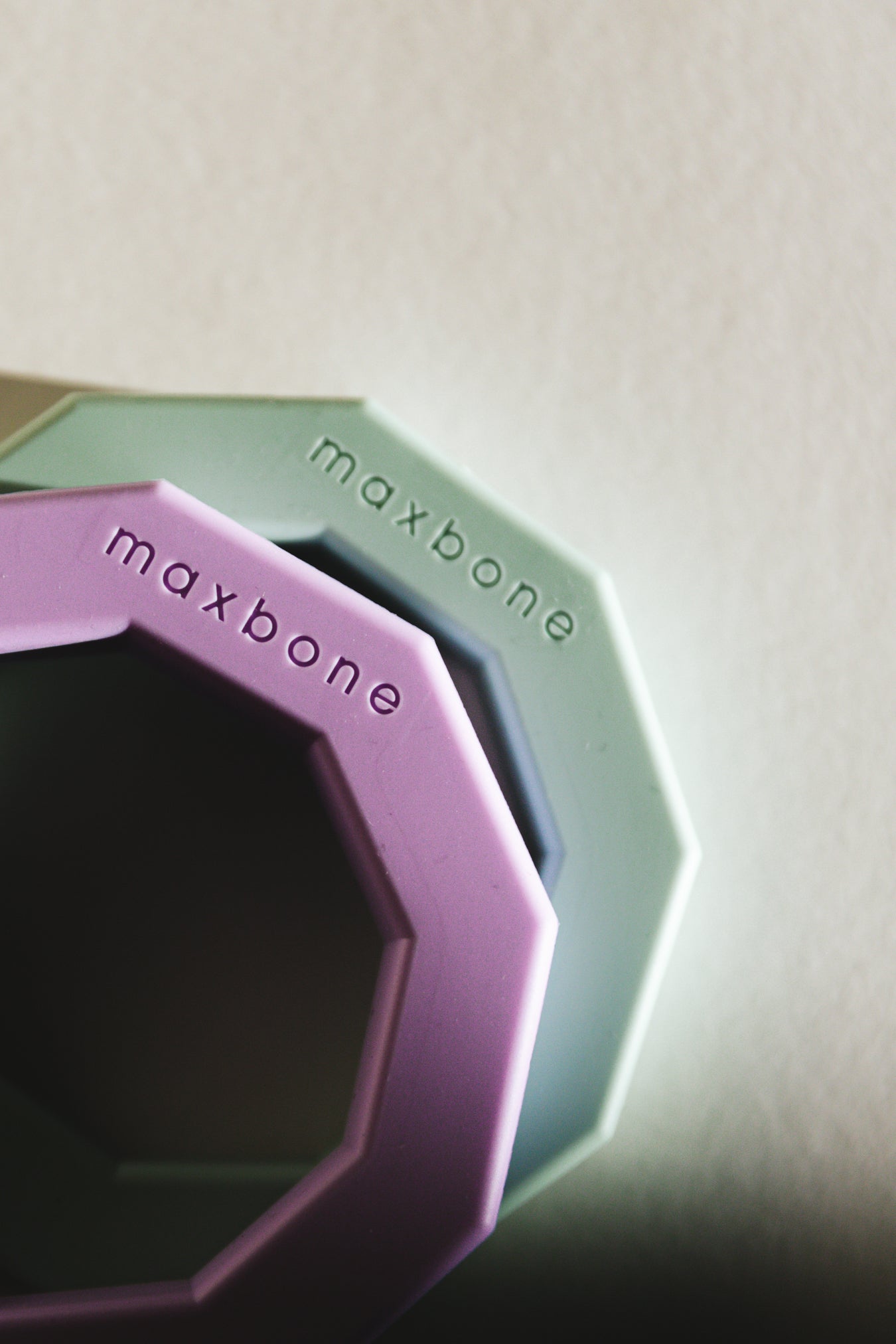 Decagon Toy in Mint