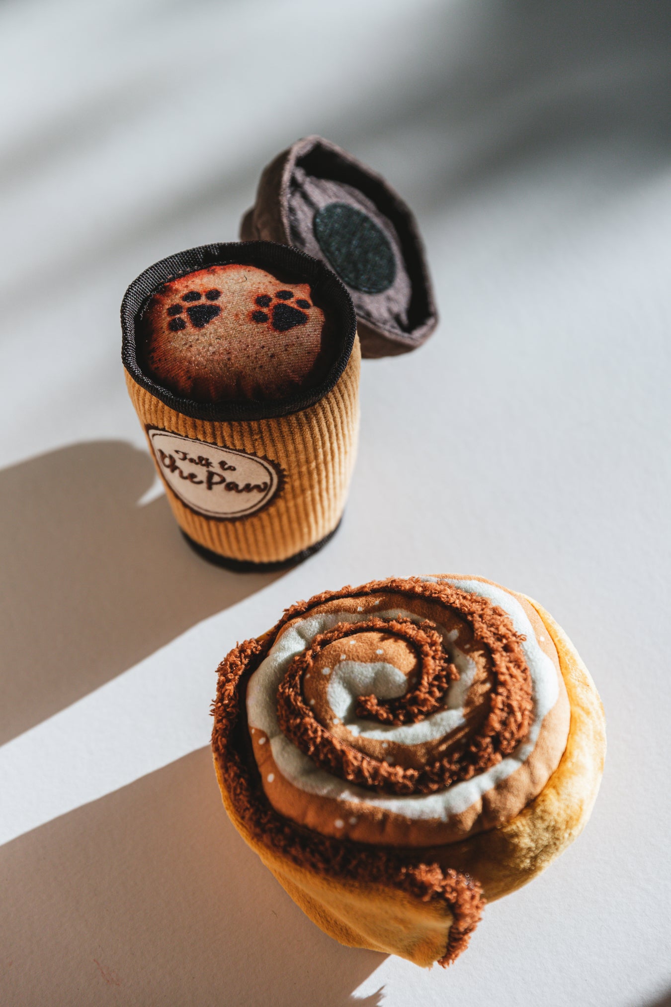 Cinnamon roll toy