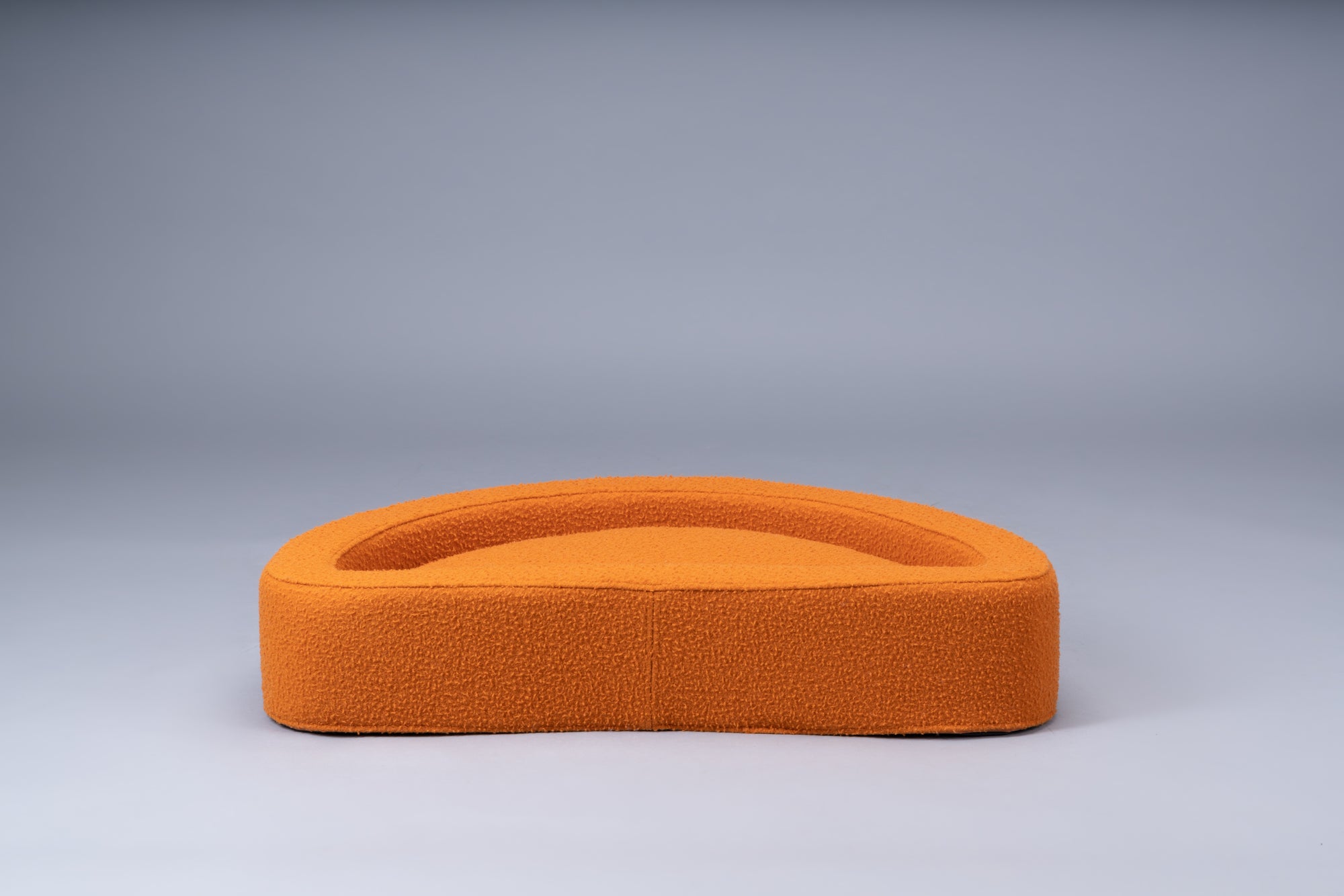 Cuddly bean bed in orange